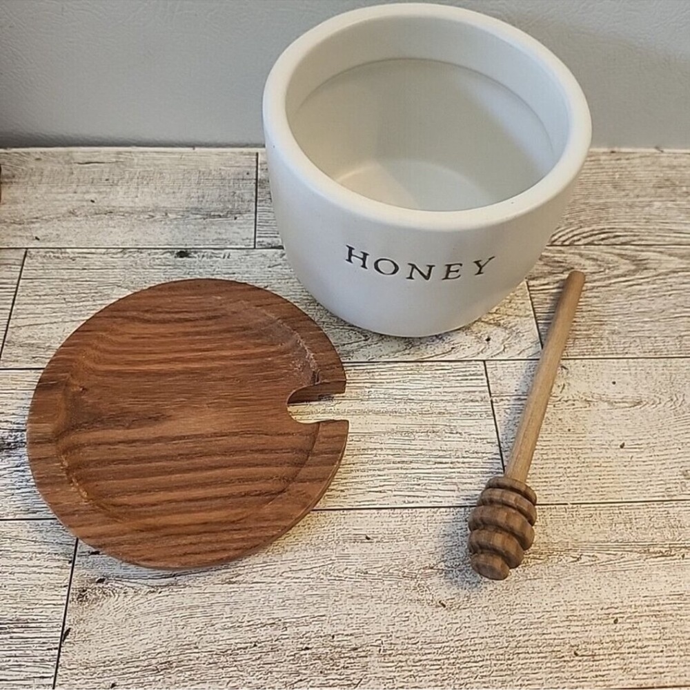 Hearth & Hand Cream Stoneware Honey Jar with Wood Lid - Picture 3 of 4